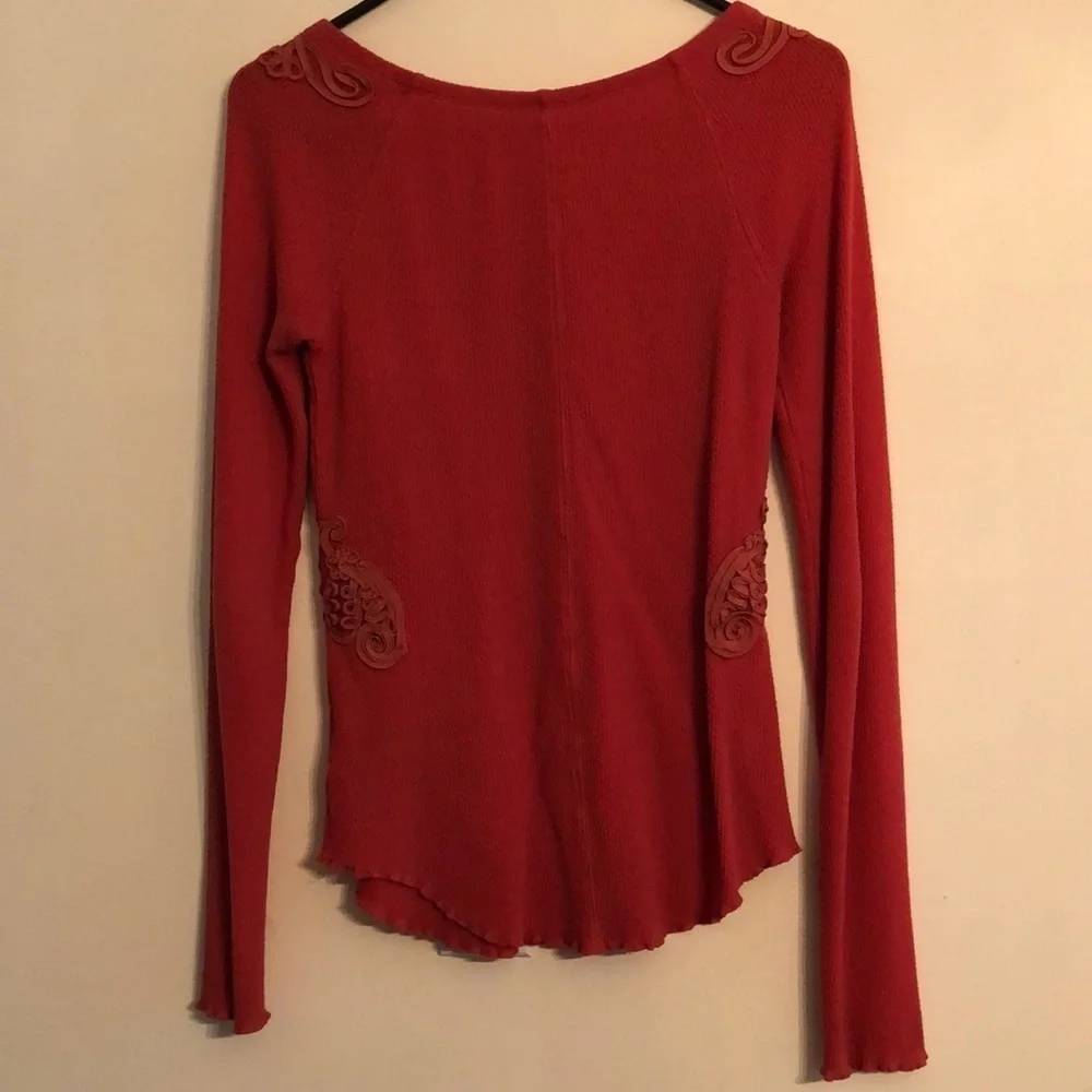 Free people orange thermail embroidered long sleeve top fitted S